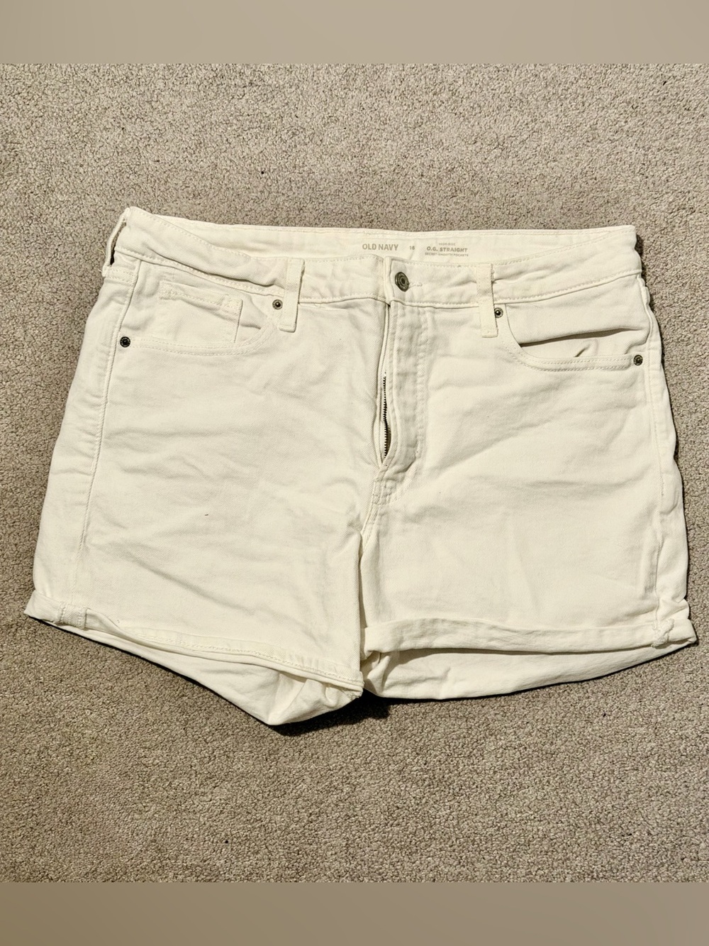 Old Navy Women's White Denim Shorts w/ Secret Smoothing Pocket - 16